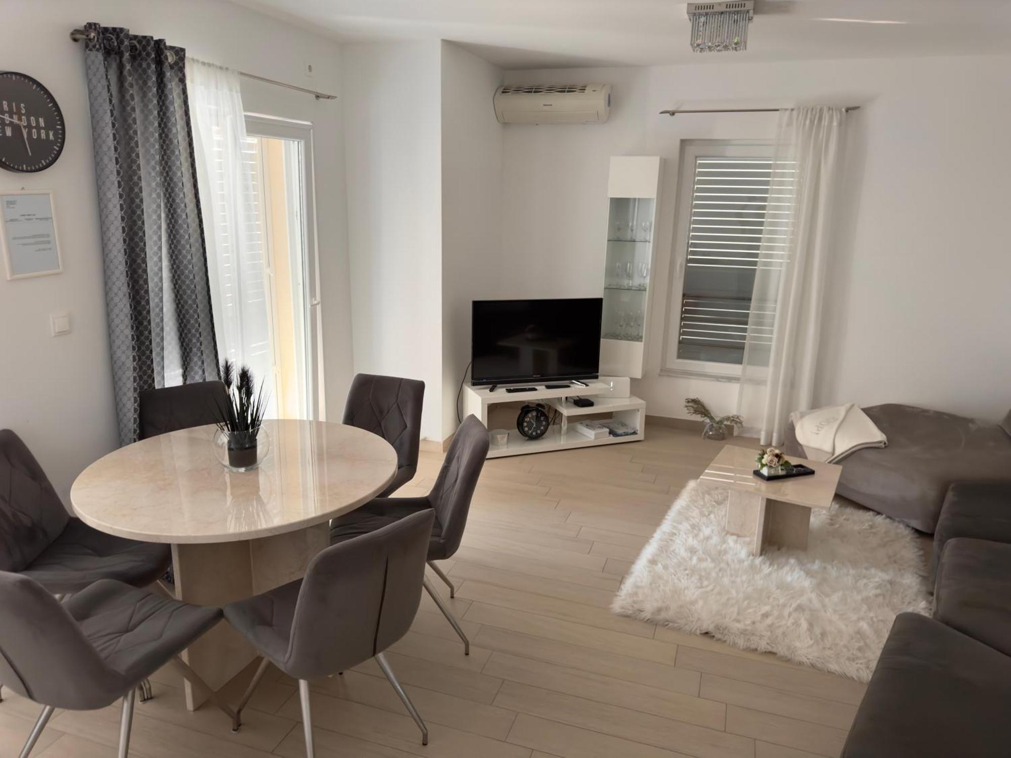 Apartment Josip 2 Tribalj Exterior foto